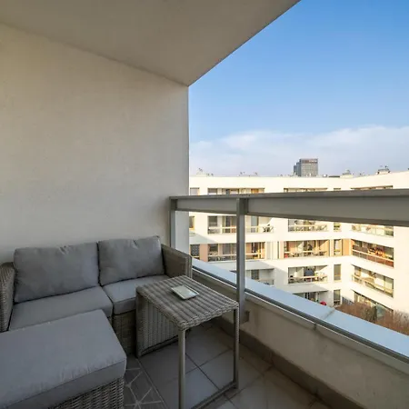 Wola - Parking And Balcony - By Rentujemy Apartment Warsaw