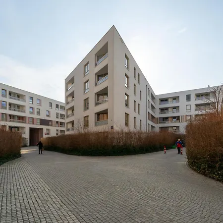 Wola - Parking And Balcony - By Rentujemy Apartmán Varšava